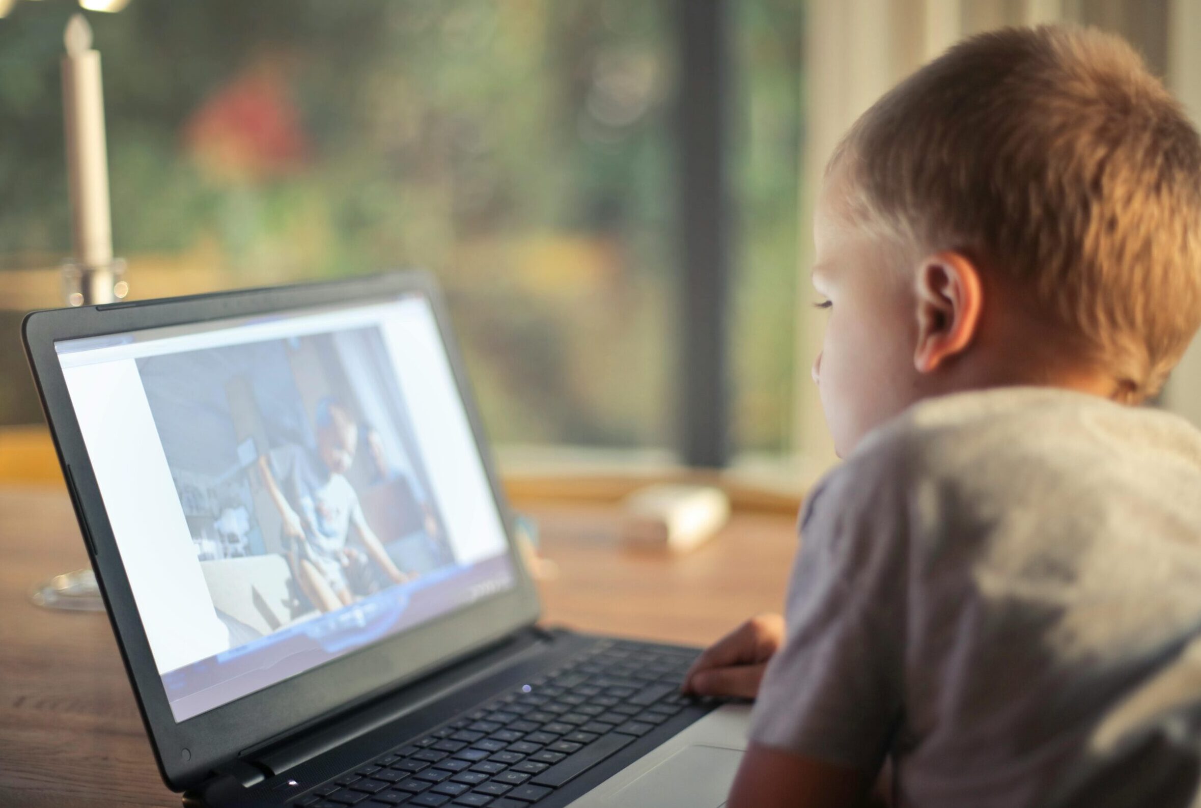 youtube ads target kids